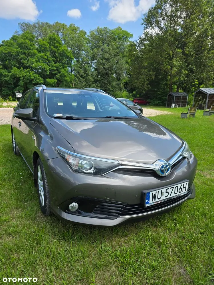Toyota Auris 2018 photo 2