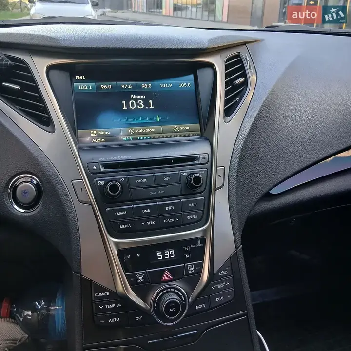 Hyundai Grandeur 2013 photo 3