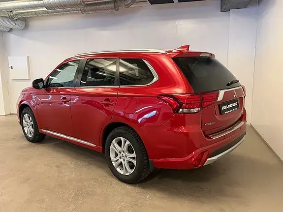 Mitsubishi Outlander 2016 photo 4