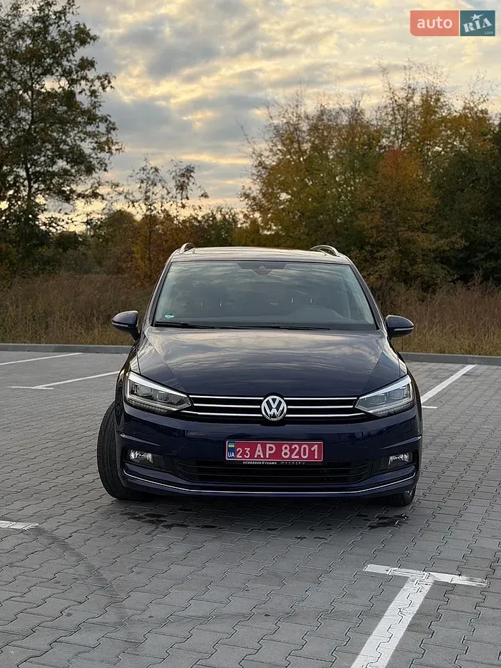 Volkswagen Touran