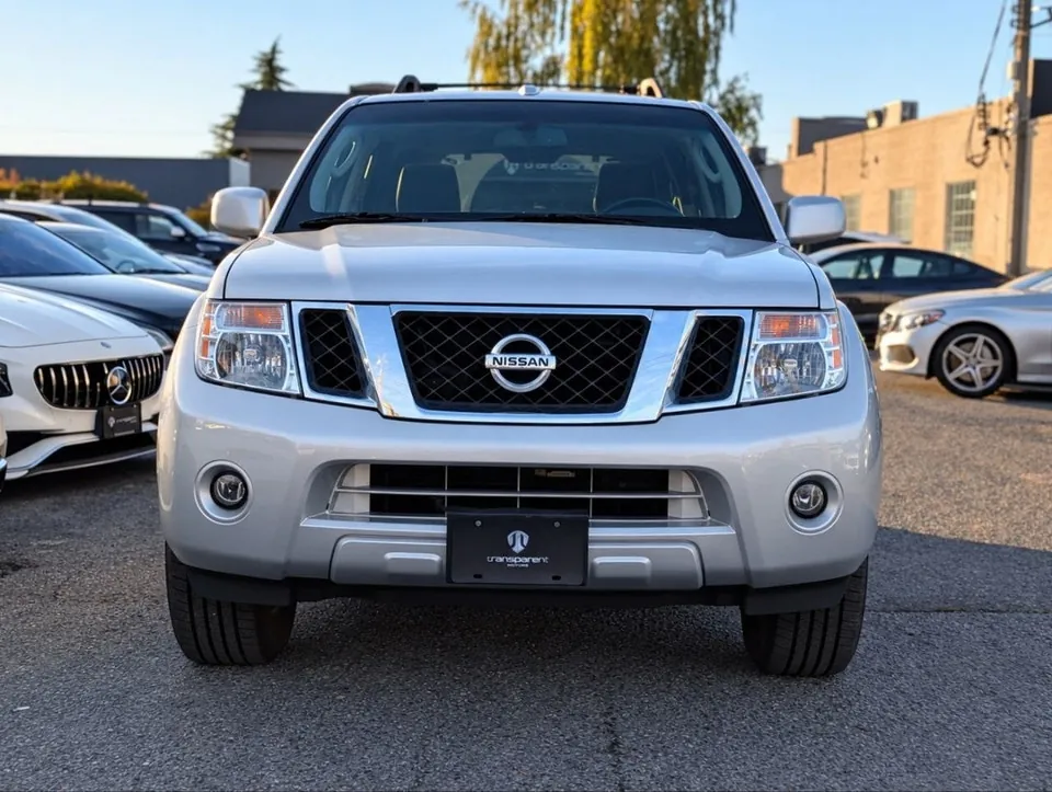Nissan Pathfinder 2008 photo 2