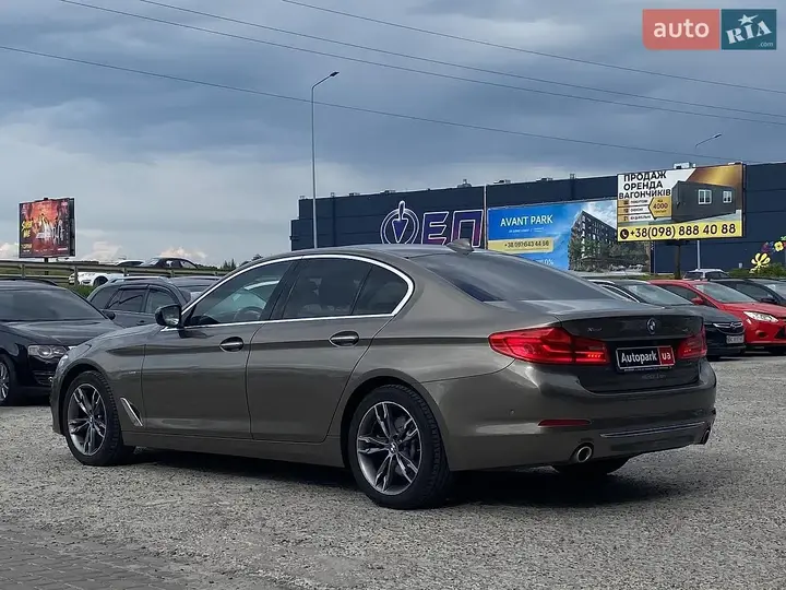 BMW 5 Series 2017 photo 5