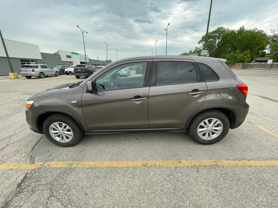 Mitsubishi Rvr 2019 photo 2