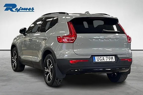 Volvo Xc40 2025 photo 2