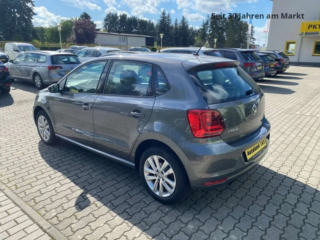 Volkswagen Polo 2016 photo 3