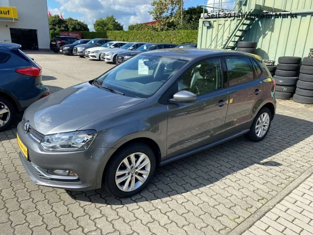 Volkswagen Polo 2016 photo 2
