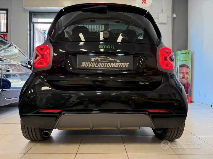 Smart Fortwo 2019 photo 5
