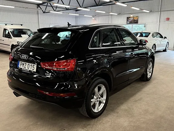 Audi Q3 2018 photo 4