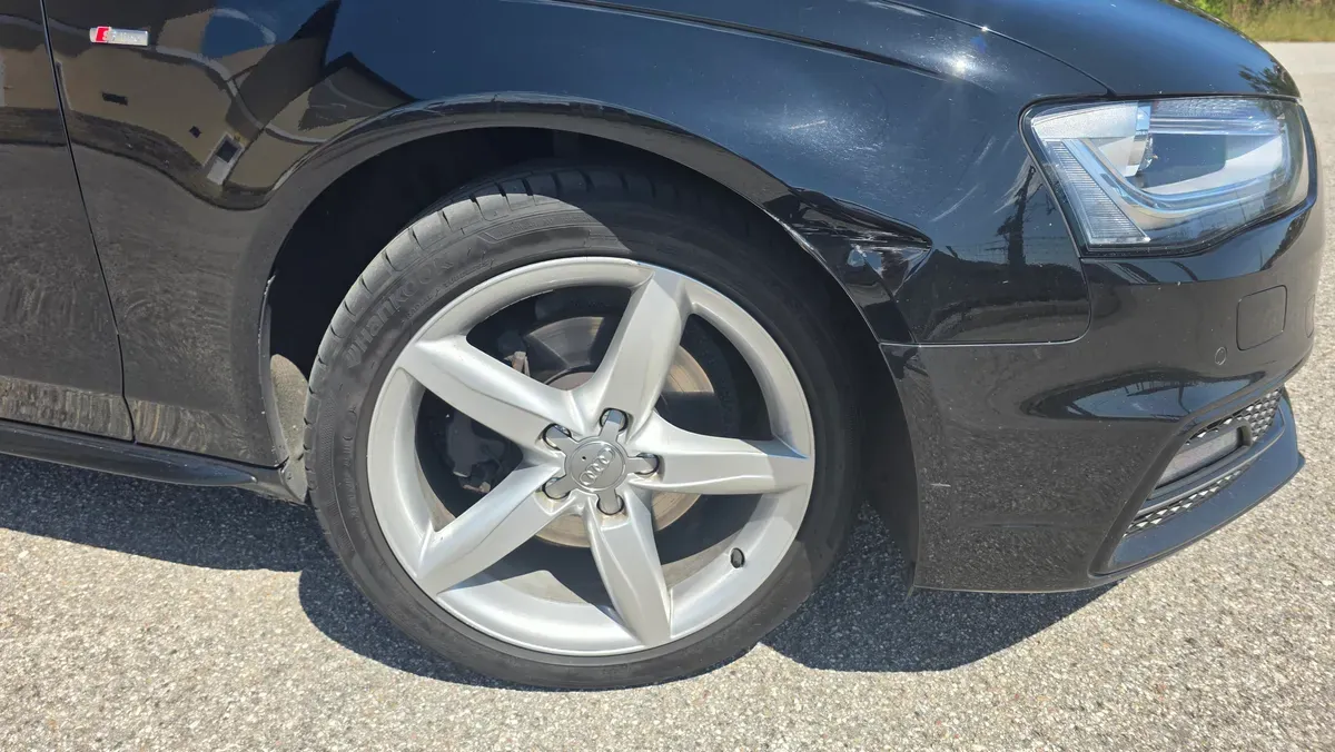 Audi A4 2014 photo 3