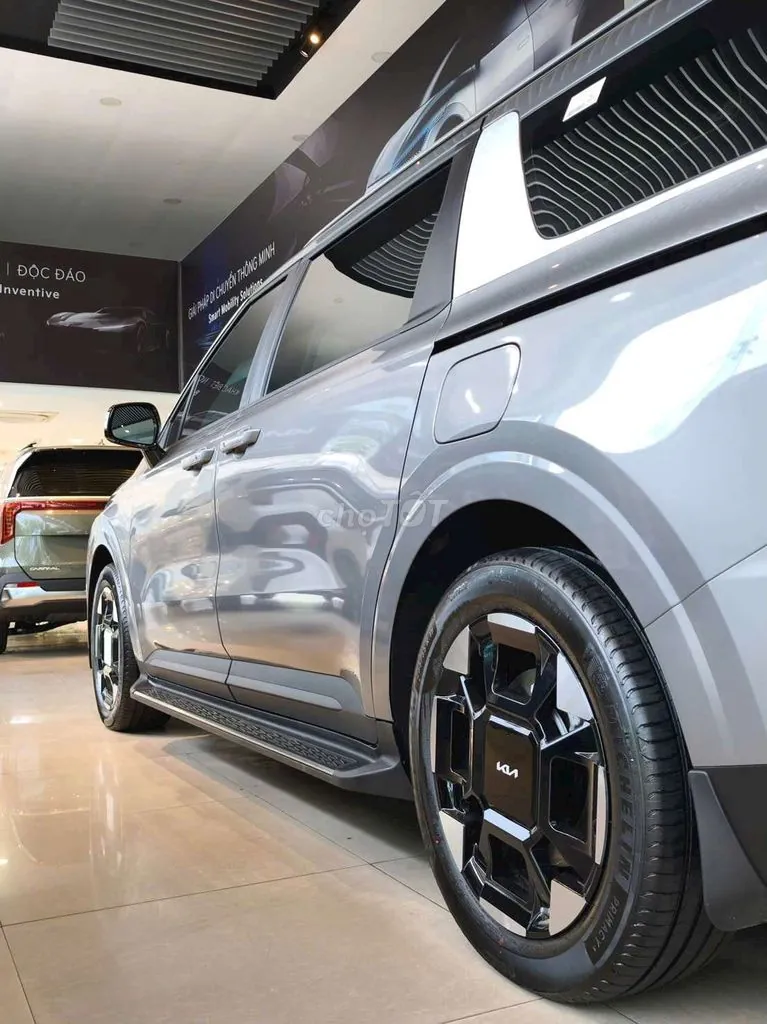 Kia Carnival 2025 photo 3