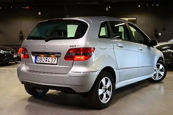 Mercedes-Benz B 180 2010 photo 5