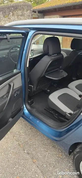 Citroen C4 Picasso 2015 photo 4