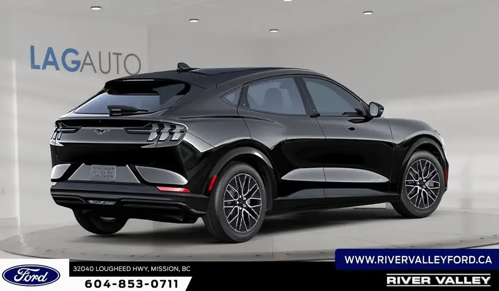 Ford Mustang Mach-E 2026 photo 3
