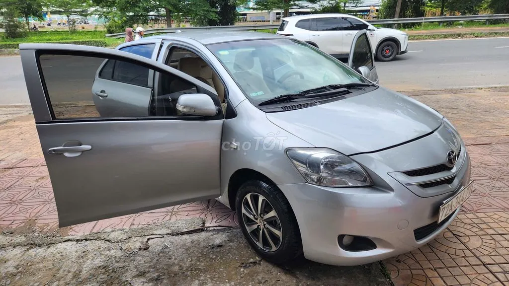 Toyota Vios 2009 photo 2