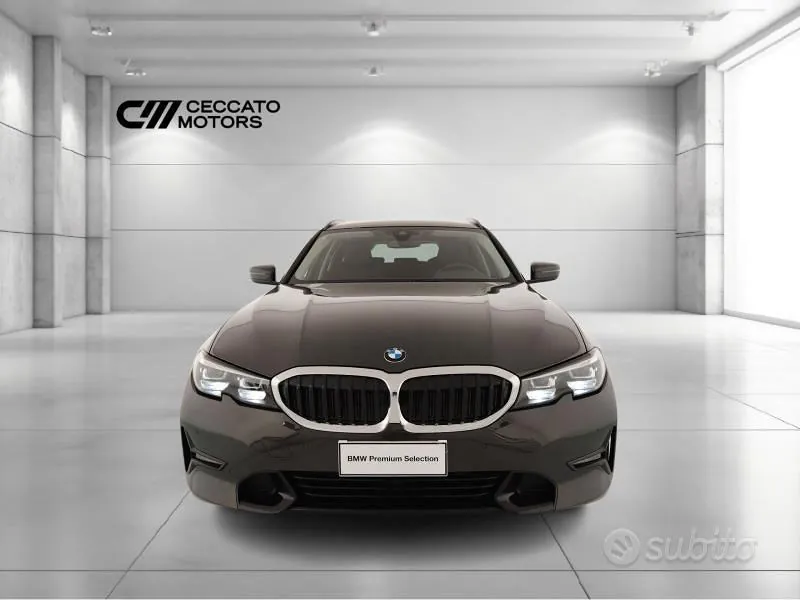 BMW 3 Series 2021 photo 2