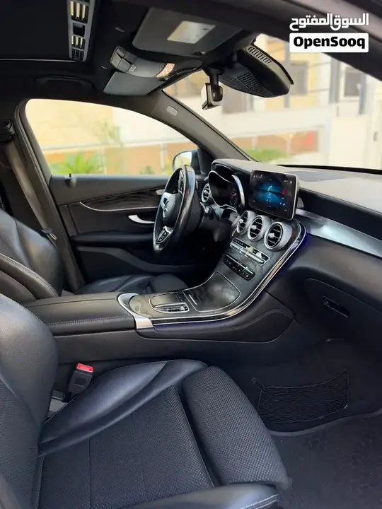 Mercedes-Benz Glc 200 2020 photo 3