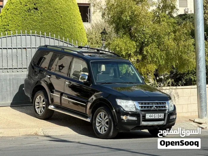 Mitsubishi Pajero 2016 photo 2