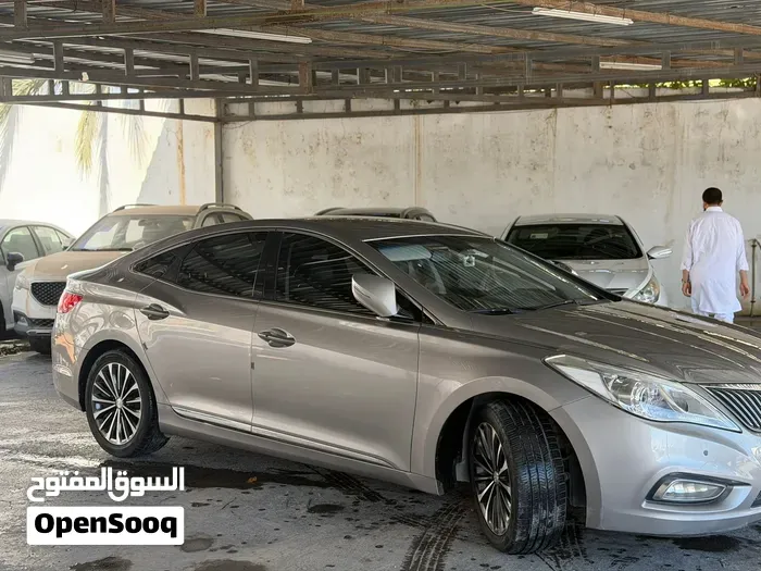 Hyundai Azera 2012 photo 2