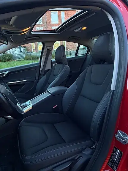 Volvo S60 2015 photo 5