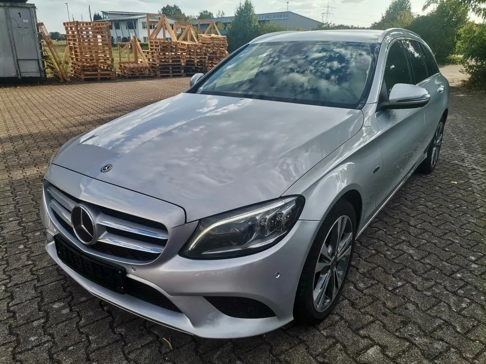 Mercedes-Benz C300