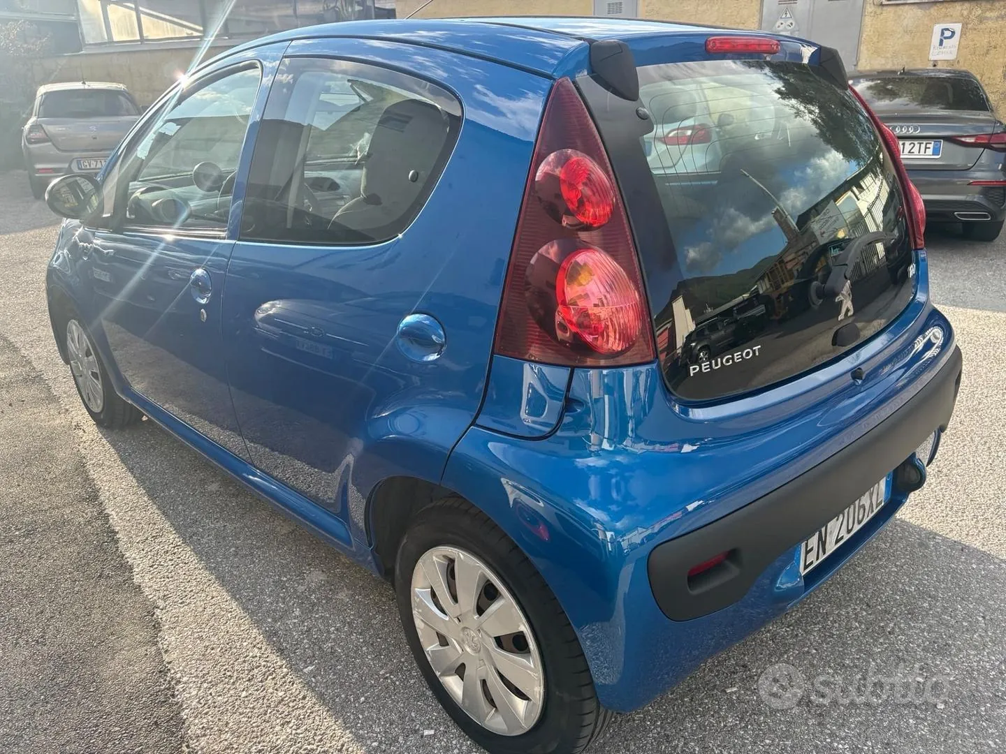 Peugeot 107 2013 photo 4