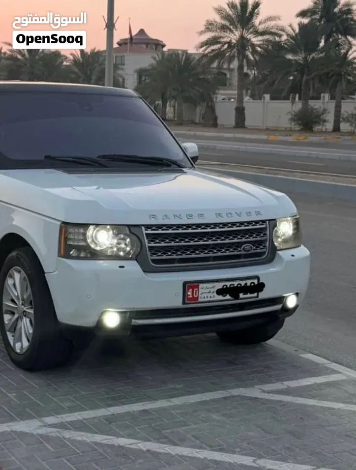 Land Rover Range Rover Vogue 2011 photo 2