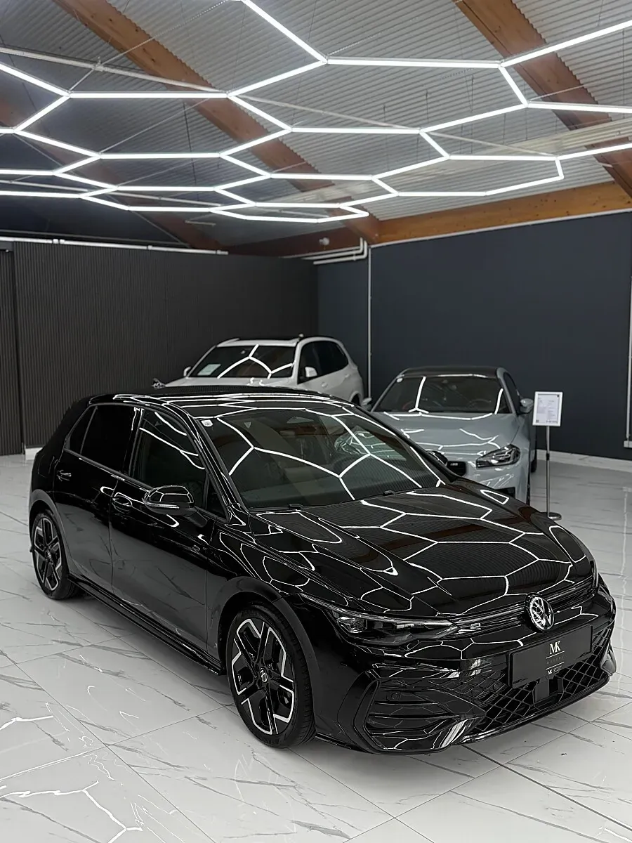 Volkswagen Golf 2026 photo 3