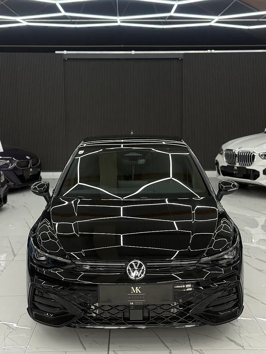 Volkswagen Golf 2026 photo 2