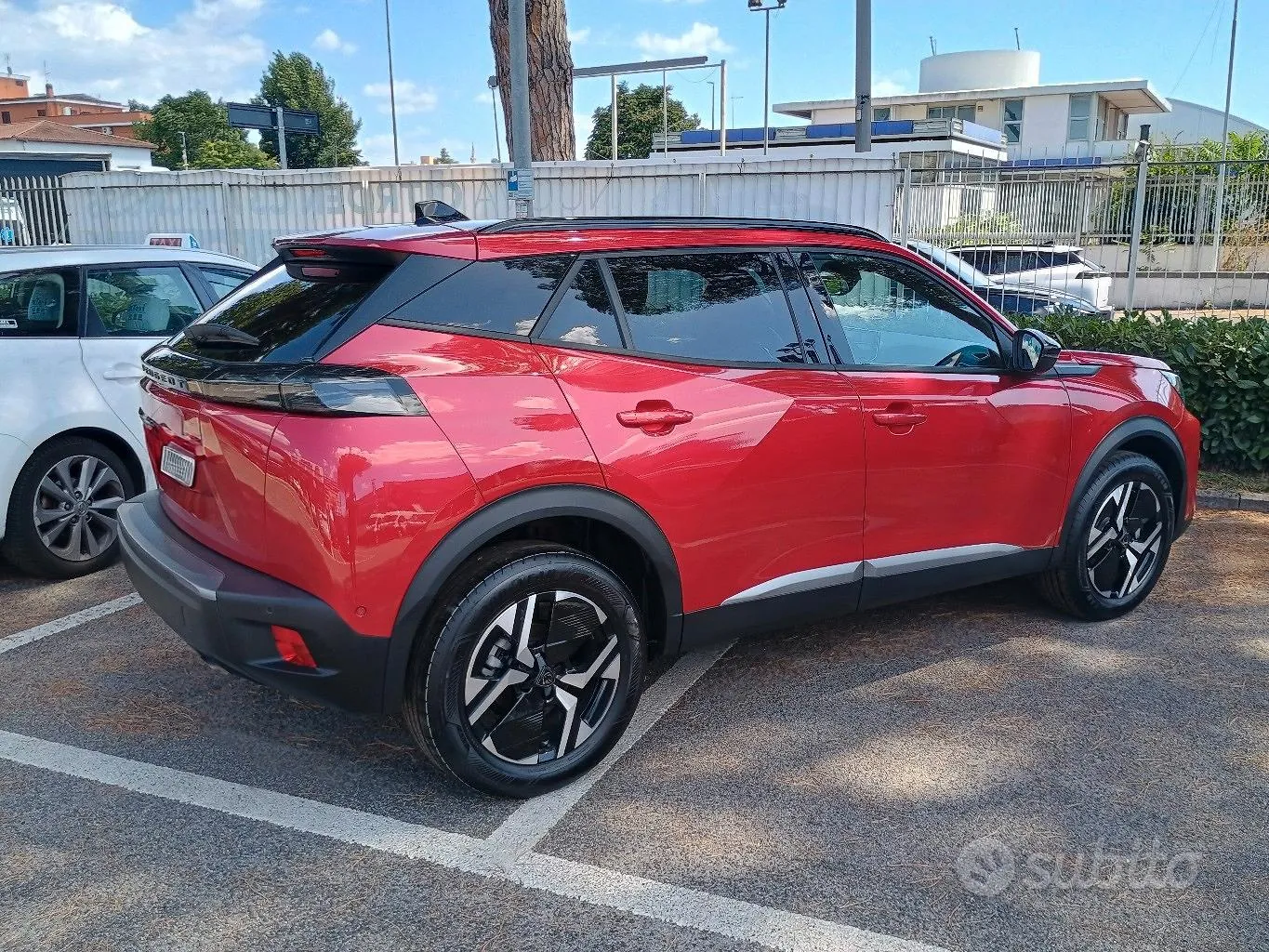 Peugeot 2008 2025 photo 3