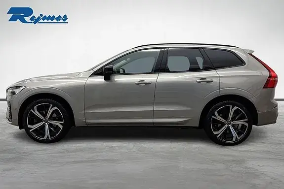 Volvo Xc60 2023 photo 2