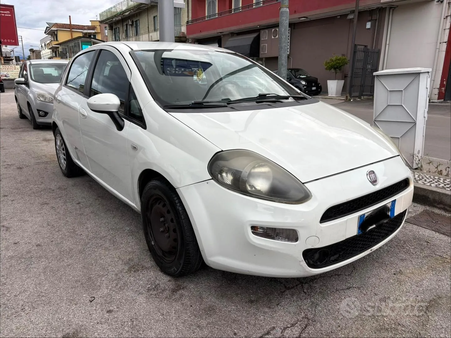 Fiat Punto 2014 photo 2