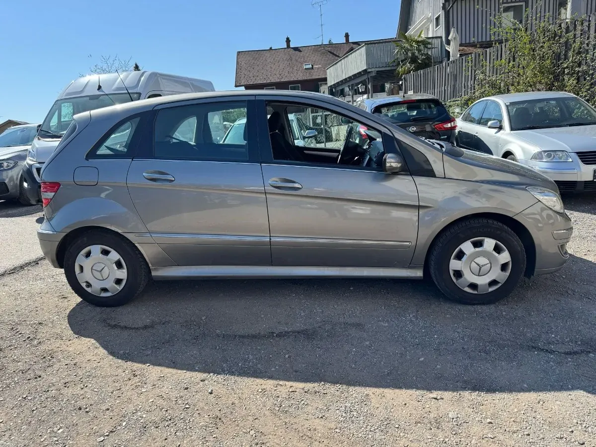 Mercedes-Benz B-Class 2006 photo 3