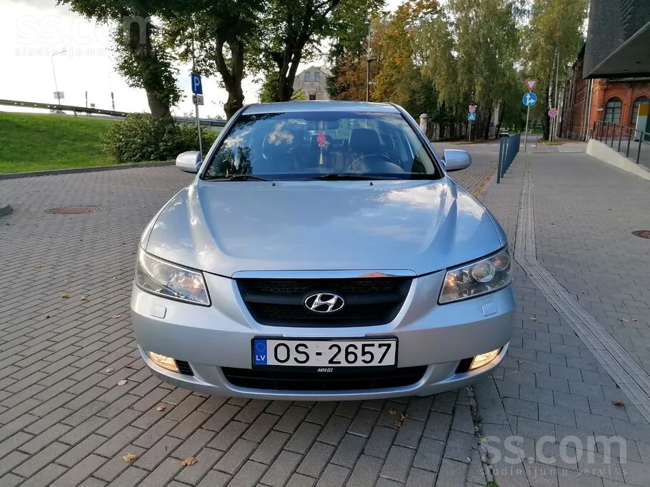 Hyundai Sonata 2008 photo 2