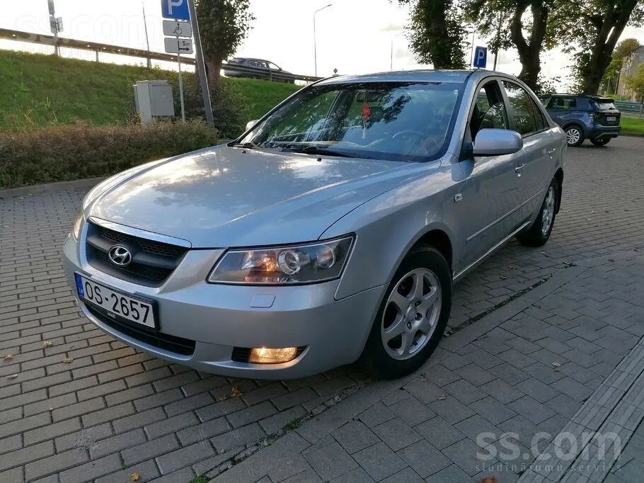 Hyundai Sonata
