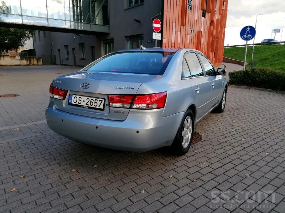 Hyundai Sonata 2008 photo 4