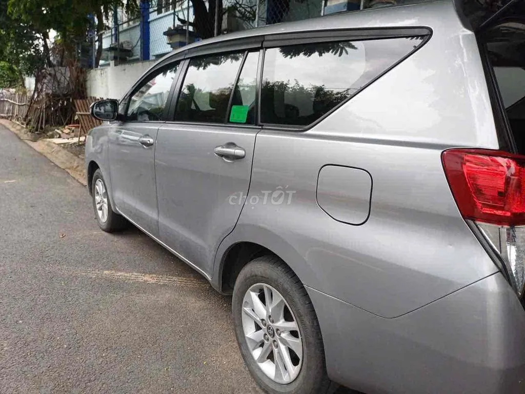 Toyota Innova 2020 photo 4