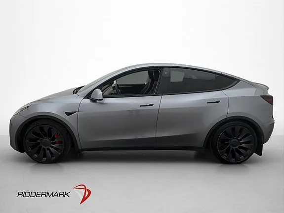 Tesla Model Y 2023 photo 5