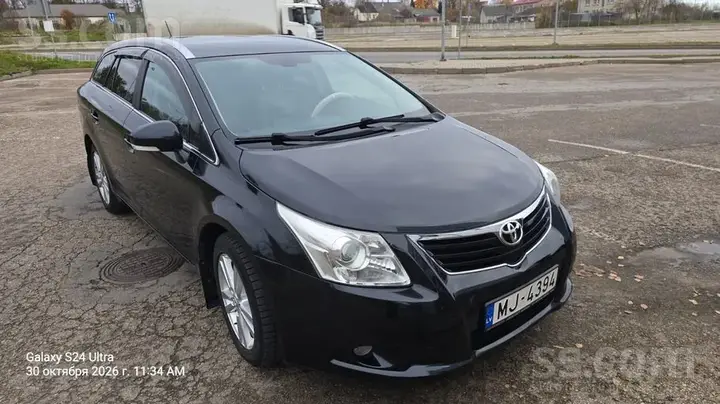 Toyota Avensis 2010 photo 4