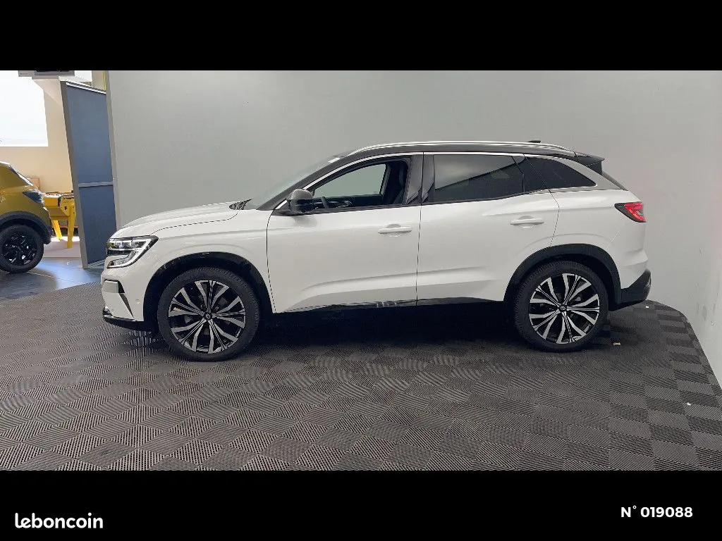 Renault Austral 2024 photo 2