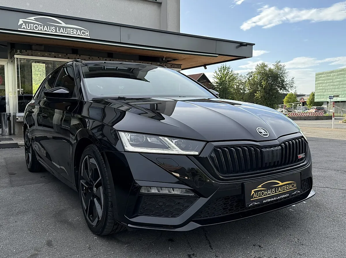 Skoda Octavia 2023 photo 3
