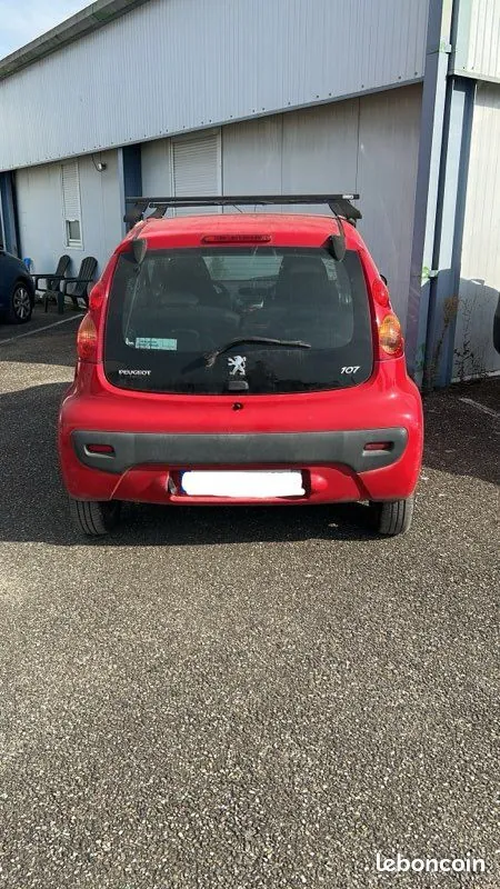 Peugeot 107 2009 photo 5