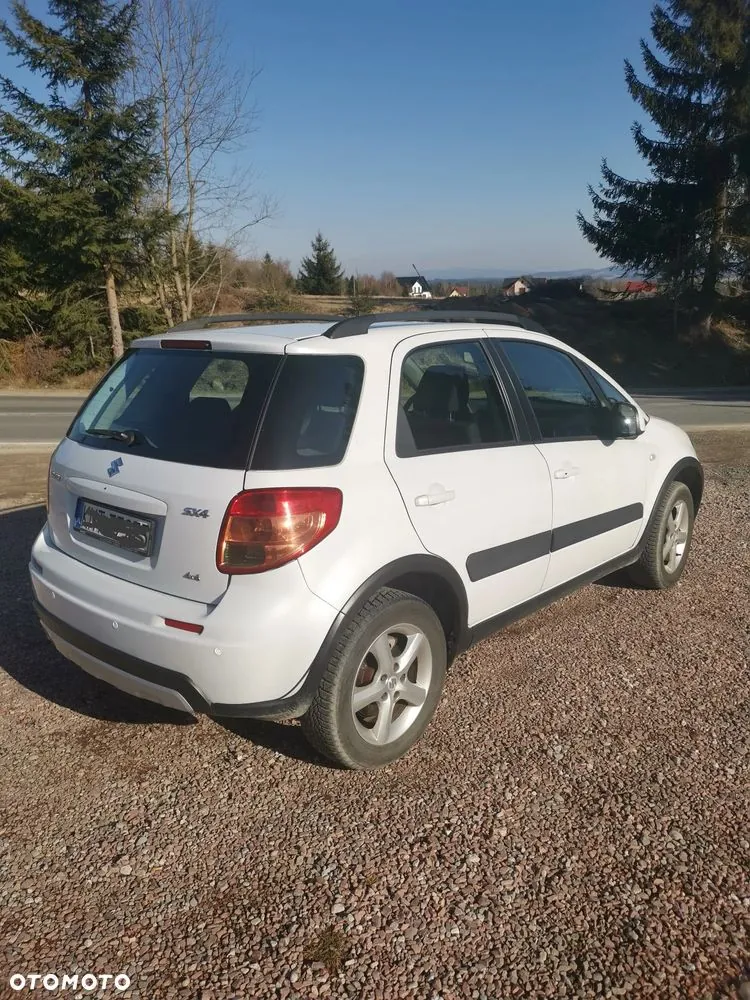 Suzuki Sx4 2013 photo 4