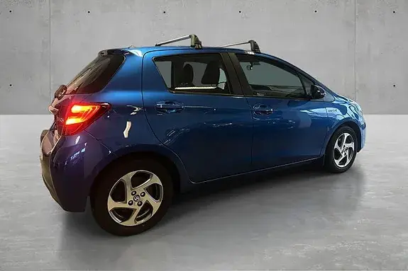 Toyota Yaris 2014 photo 4