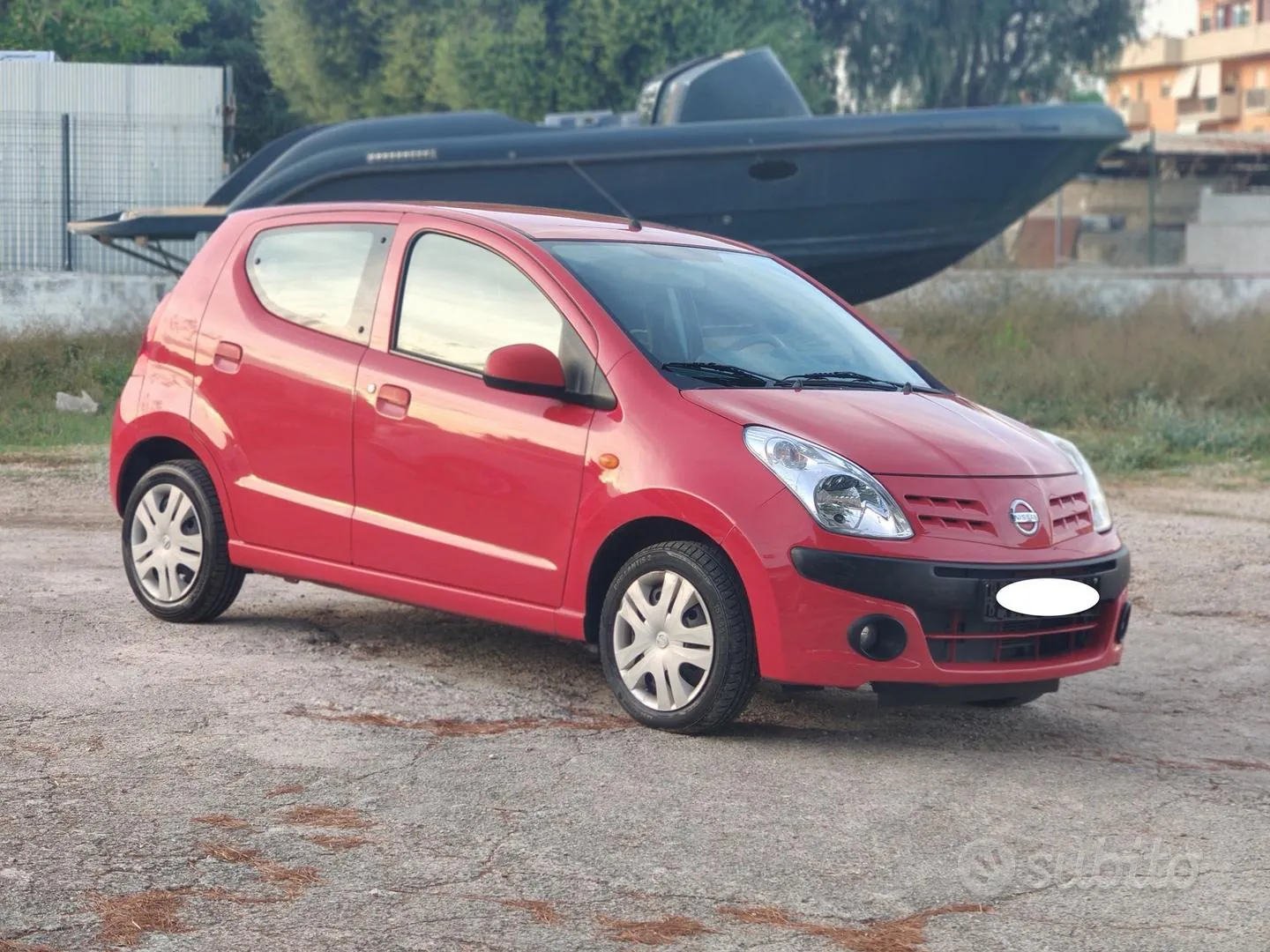 Nissan Pixo