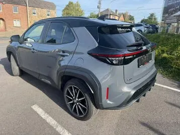 Toyota Yaris Cross 2025 photo 2
