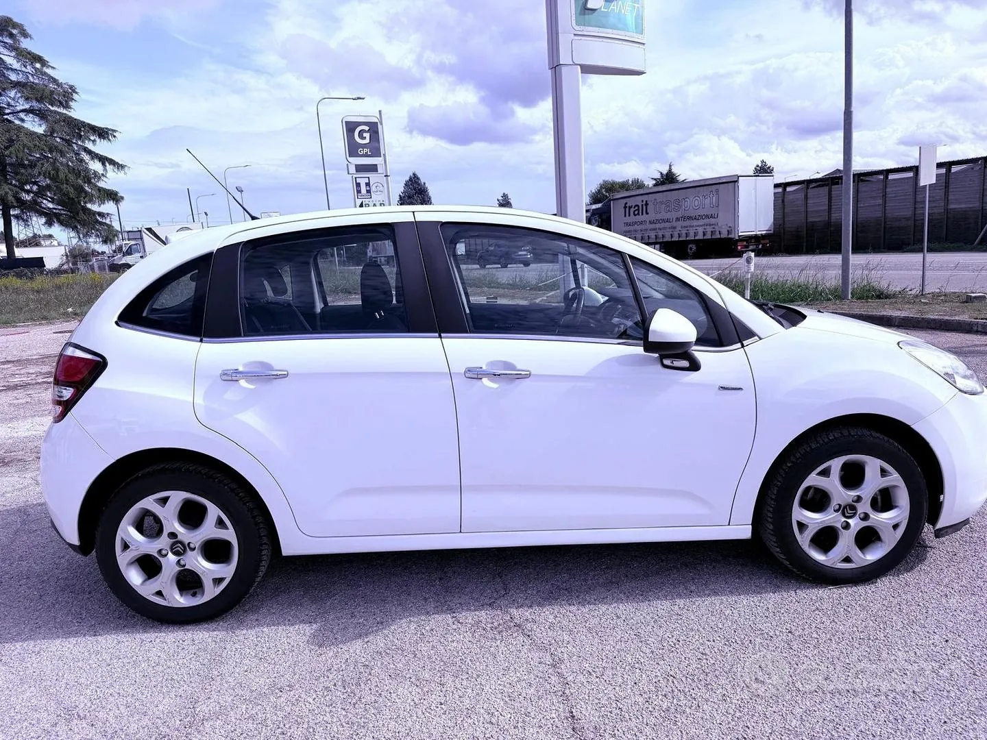 Citroen C3 2013 photo 3