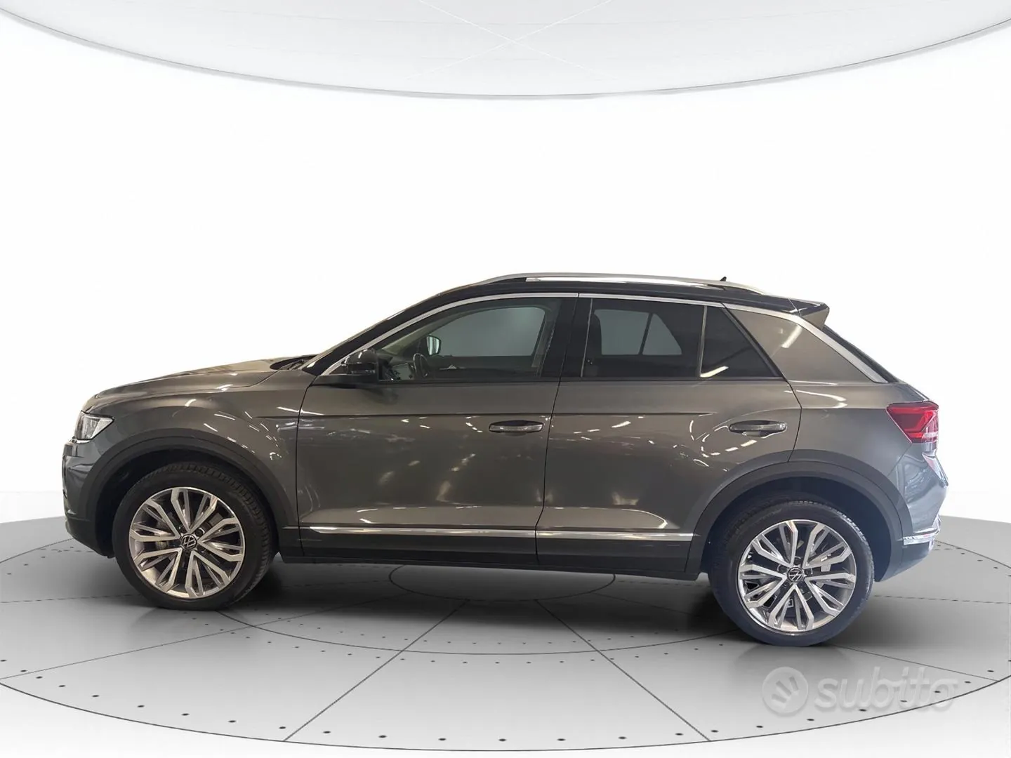 Volkswagen T-Roc 2021 photo 2