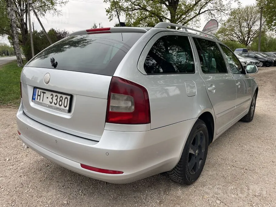 Skoda Octavia 2009 photo 5