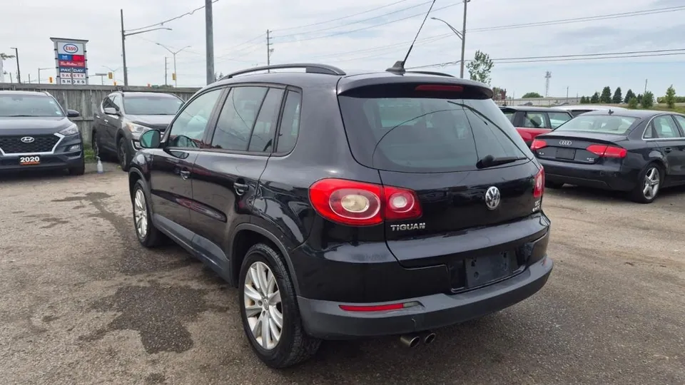 Volkswagen Tiguan 2010 photo 3