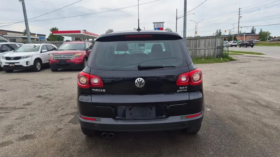 Volkswagen Tiguan 2010 photo 4